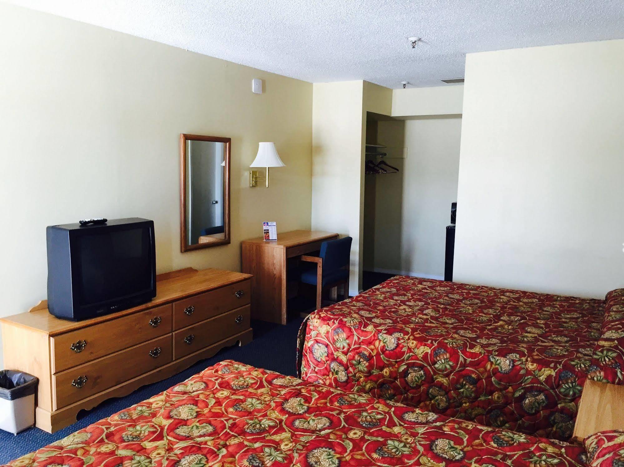 Welcome Inn And Suites Saginaw Esterno foto
